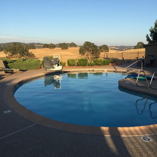 Book Shenandoah Inn, Plymouth, California